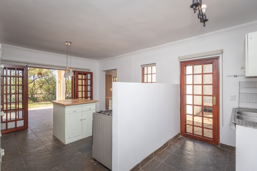 3 Bedroom Property for Sale in The Coves North West